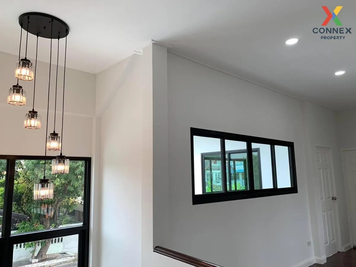 For Sale House , Baan Kritsada Nakhon 10 , newly renovated , Bang