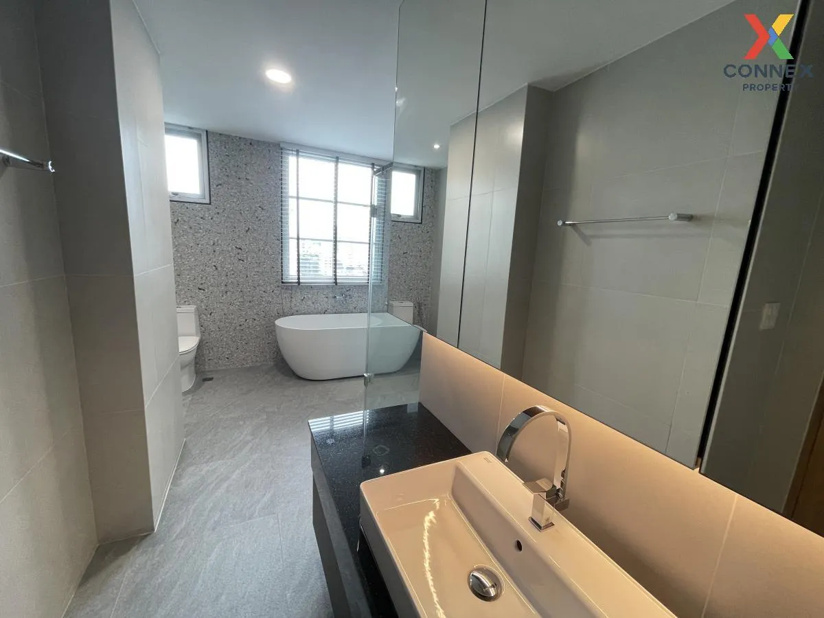 For Sale Condo , Citi Smart Sukhumvit 18 , corner unit , newly re For Sale Condo , Citi Smart Sukhumvit 18 , corner unit , newly re