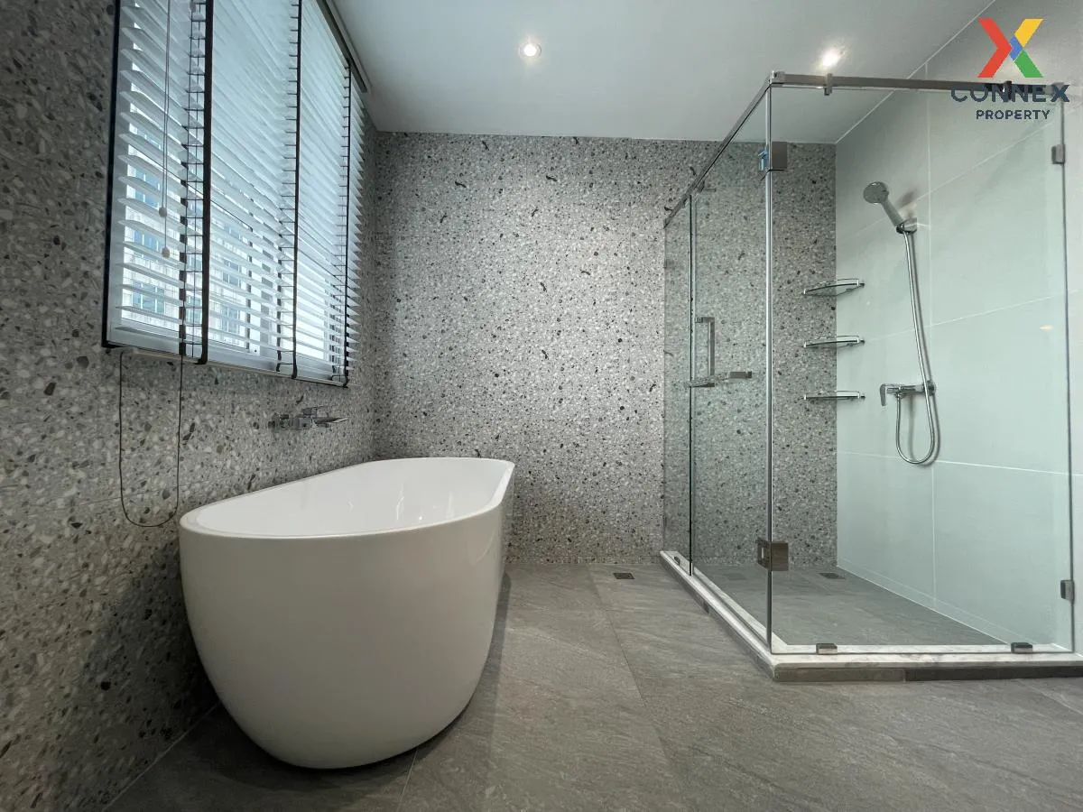 For Sale Condo , Citi Smart Sukhumvit 18 , corner unit , newly re For Sale Condo , Citi Smart Sukhumvit 18 , corner unit , newly re