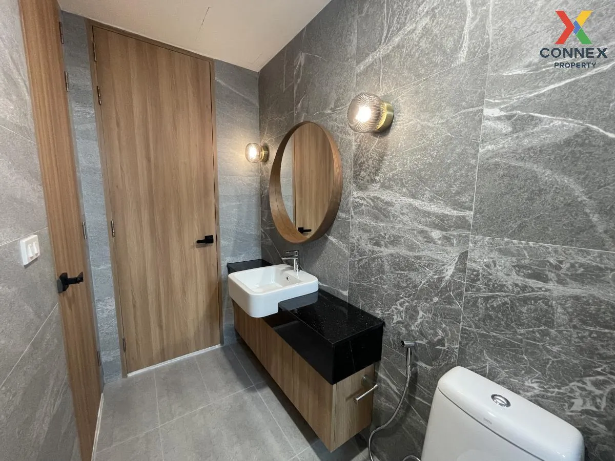 For Sale Condo , Citi Smart Sukhumvit 18 , corner unit , newly re For Sale Condo , Citi Smart Sukhumvit 18 , corner unit , newly re