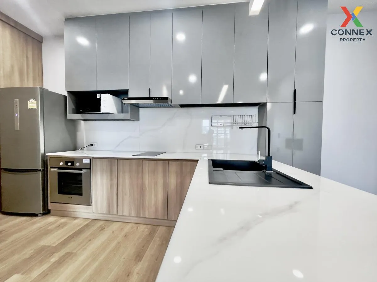 For Sale Condo , Citi Smart Sukhumvit 18 , corner unit , newly re For Sale Condo , Citi Smart Sukhumvit 18 , corner unit , newly re