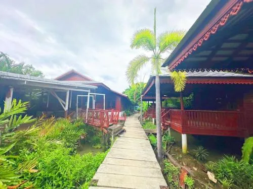 ขายรีสอร์ท ติดแม่น้ำแม่กลอง สมุทรสงคราม ใกล้วัดจุฬามณี วิวแม่น้ำ สวนหลวง อัมพวา สมุทรสงคราม CX-100707