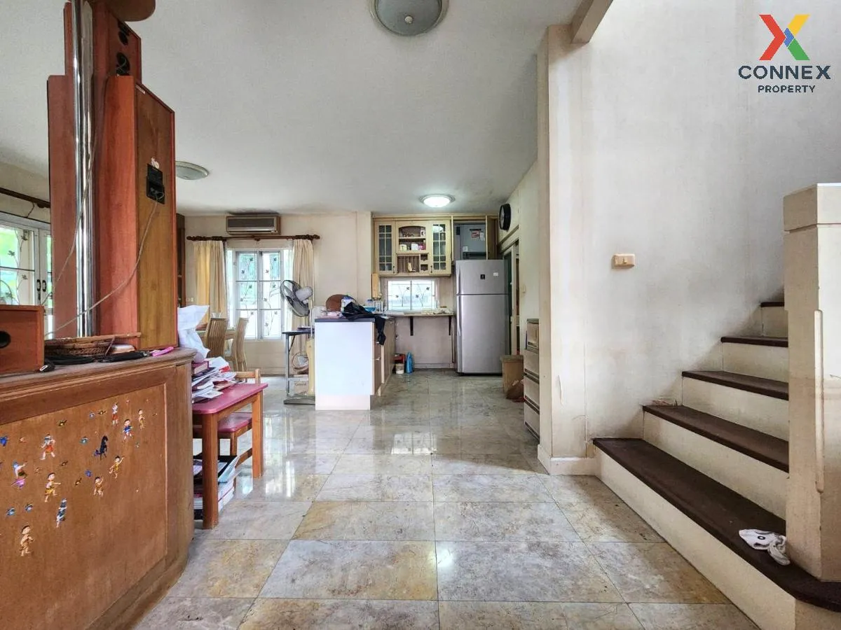 For Sale House , Parichat Village 345 , Bang Khu Wat , Mueang Pat