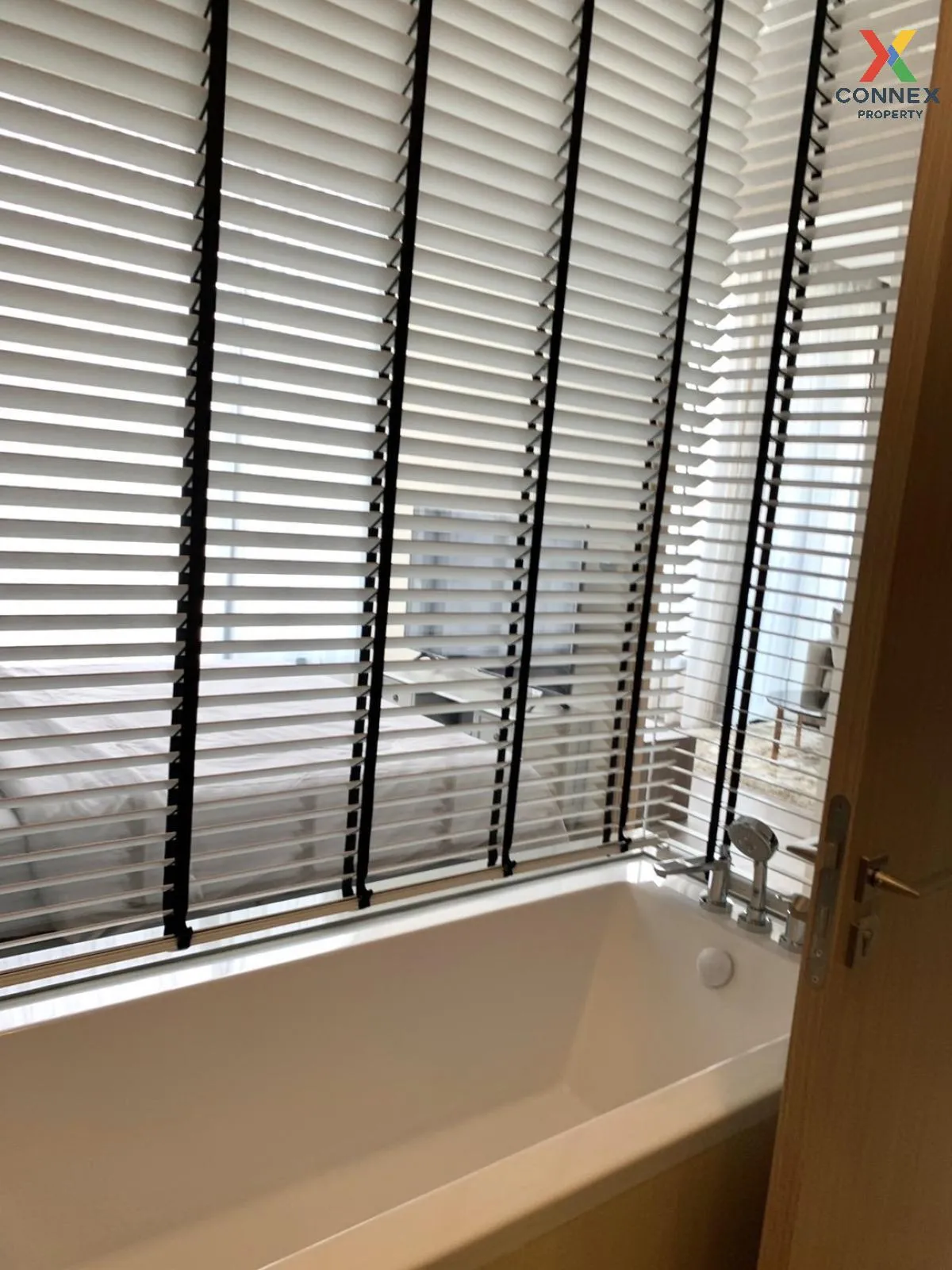 เช่าคอนโด  ดิ เอส อโศก BTS-อโศก คลองเตยเหนือ เขต วัฒนา กรุงเทพ CX