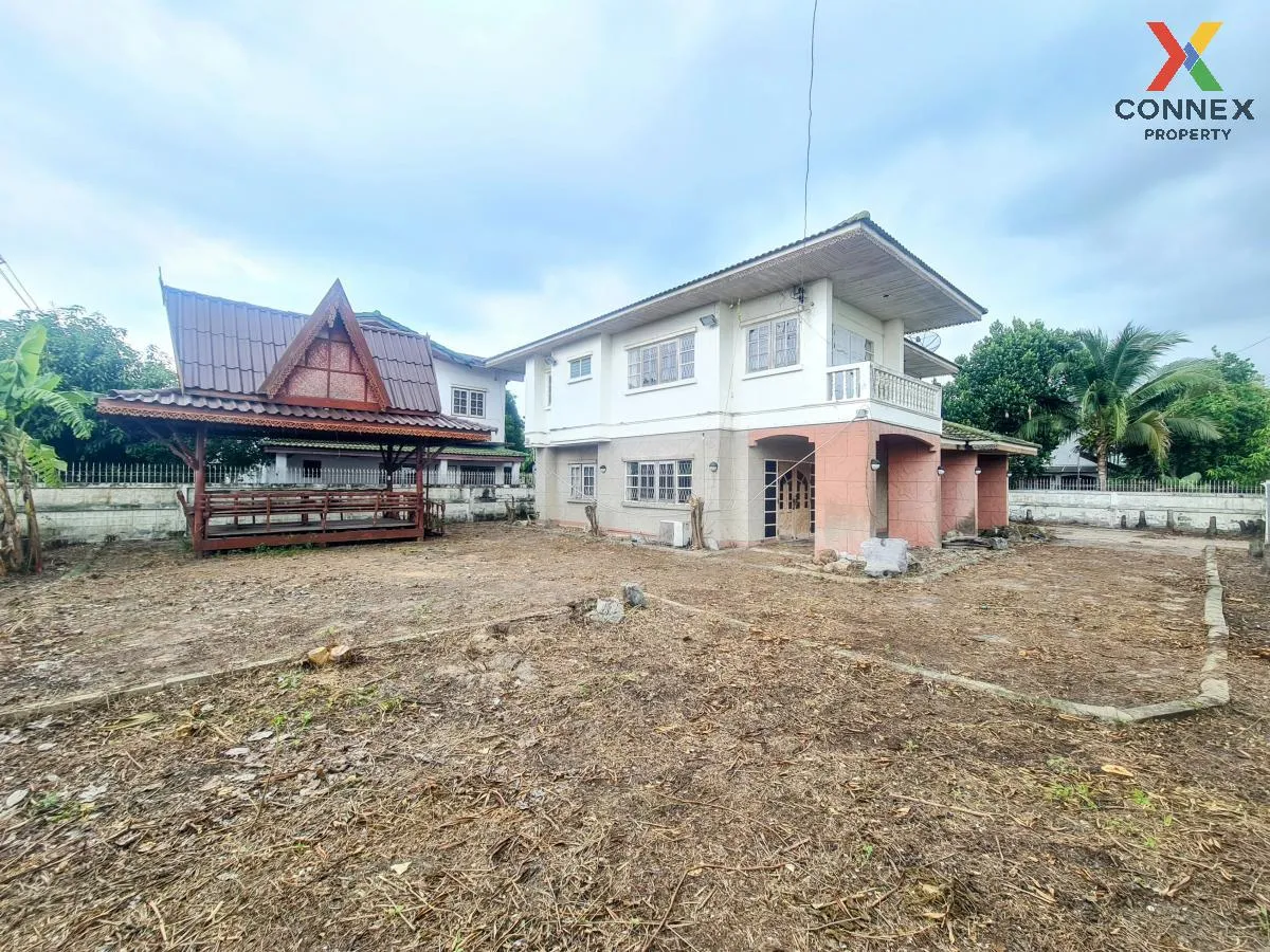 For Sale House , Baan Makkawan Rangsan , corner unit , wide front 3