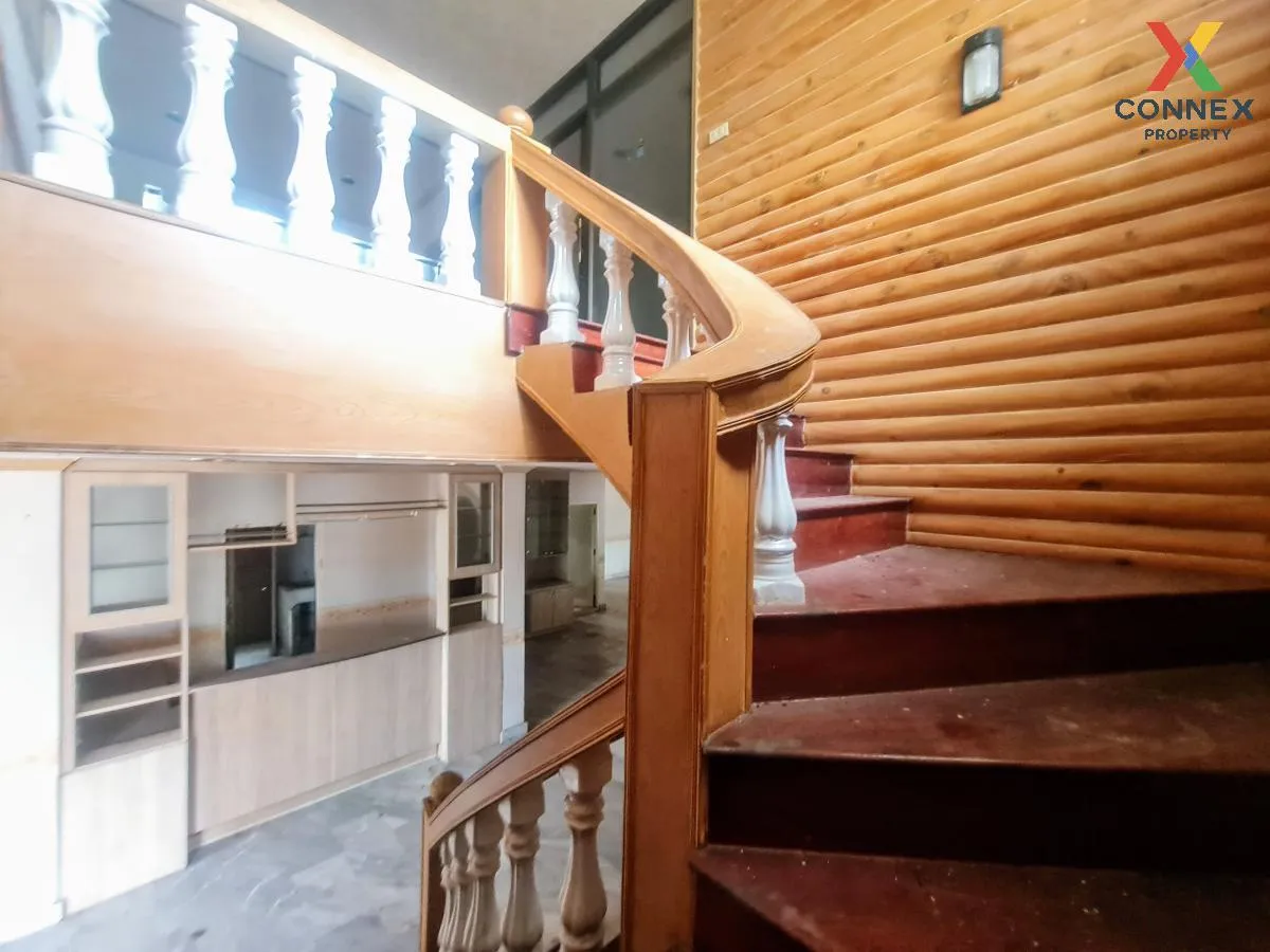 For Sale House , Baan Makkawan Rangsan , corner unit , wide front