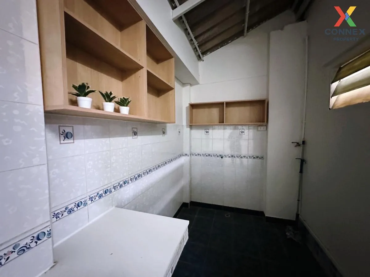 For Sale Townhouse/Townhome  , Wisetsuk Nakhon 19 , Phanthai Nora For Sale Townhouse/Townhome  , Wisetsuk Nakhon 19 , Phanthai Nora