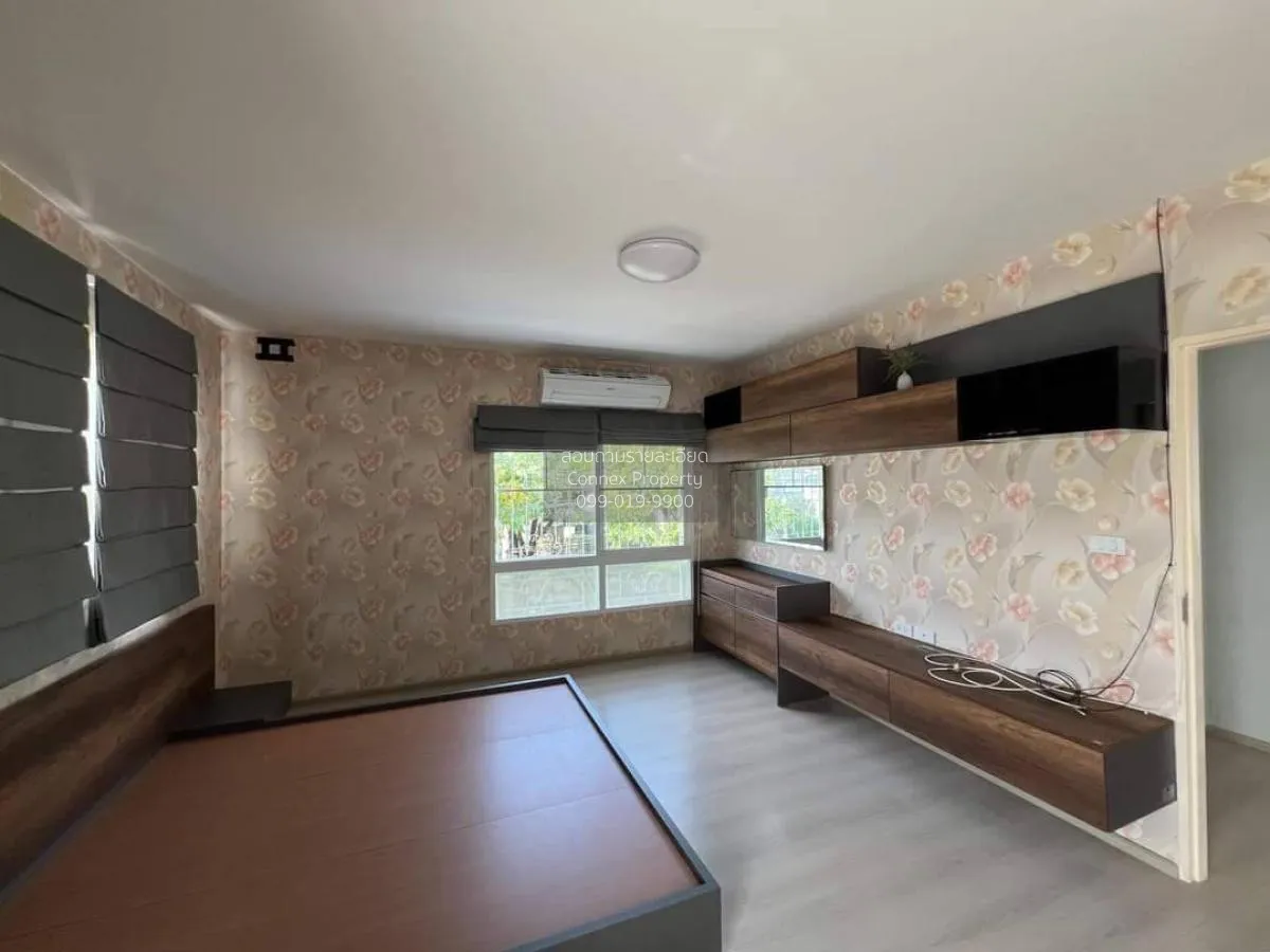 For Sale House , Villaggio Pinklao-Salaya , corner unit , Sala Kl