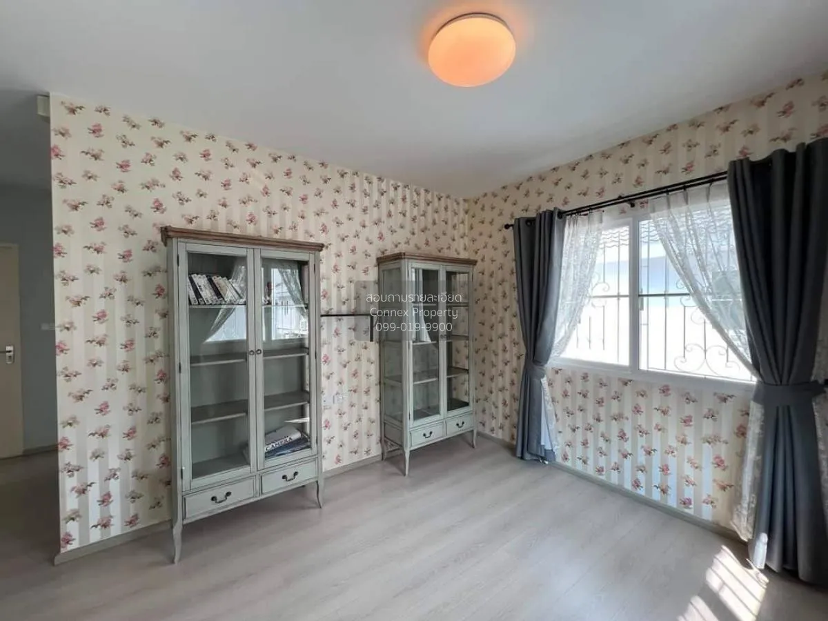 For Sale House , Villaggio Pinklao-Salaya , corner unit , Sala Kl