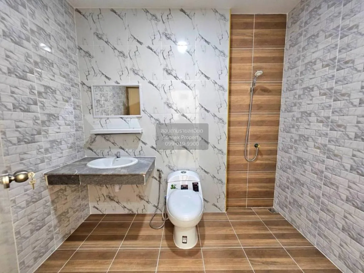 For Sale Townhouse/Townhome  , Baan Pichada , newly renovated , P