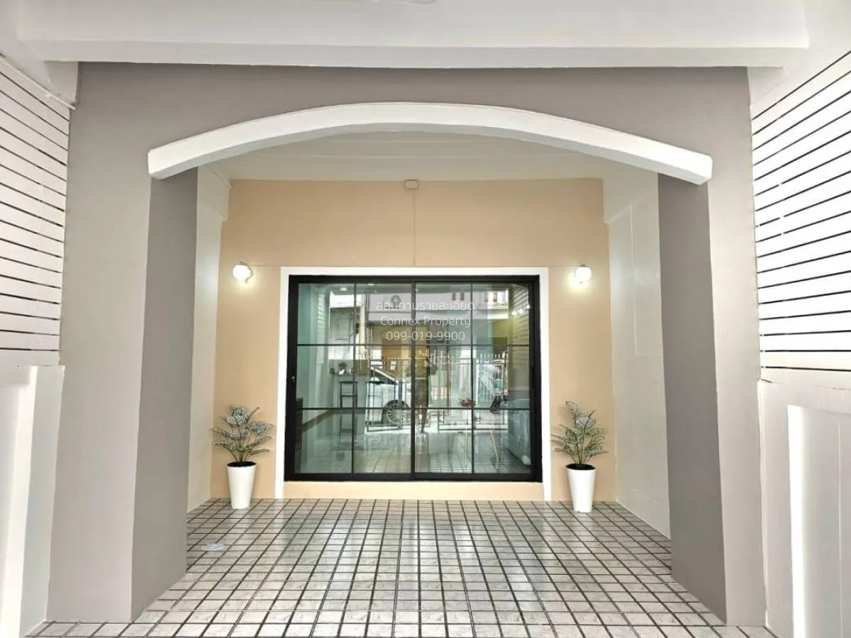 For Sale Townhouse/Townhome  , Baan Pichada , newly renovated , P 2