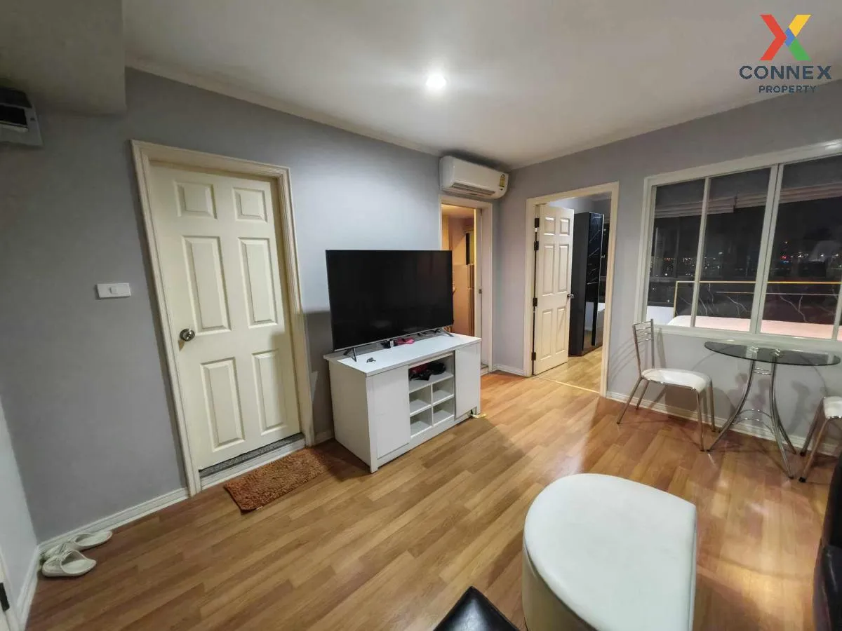 For Rent Condo , Lumpini Place Phahol - Saphankhwai , BTS-Saphan  3