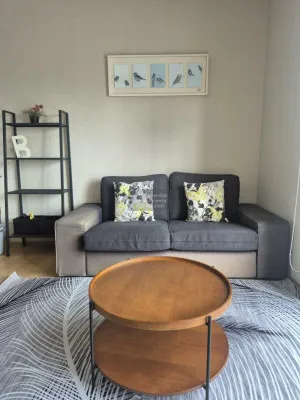 เช่าคอนโด  เอช คิว ทองหล่อ BTS-ทองหล่อ คลองตันเหนือ เขต วัฒนา กรุงเทพ CX-10111