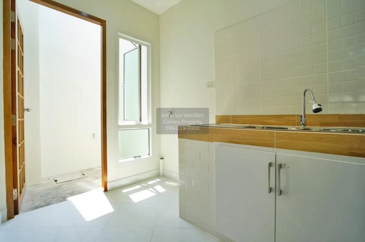 ขายทาวน์เฮ้าส์/ทาวน์โฮม  บ้านบัวทอง 4 บ้านกล้วย-ไทรน้อย รีโนเวทให