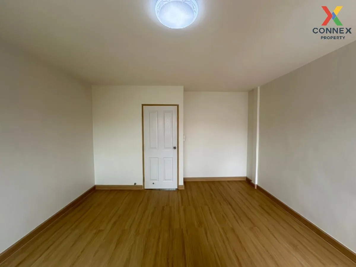 For Sale Townhouse/Townhome  , K.C. Natural View Ramkhamhaeng 142