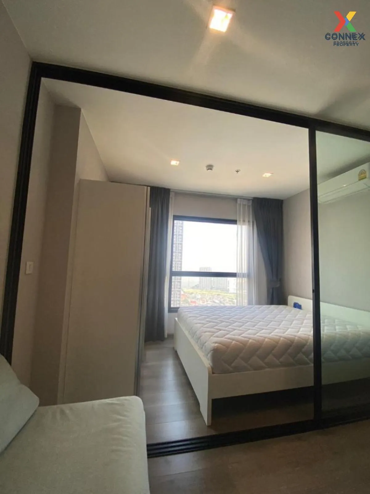 ขายคอนโด  เดอะ โพลิแทน รีฟ MRT-สะพานพระนั่งเกล้า บางกระสอ เมืองนน