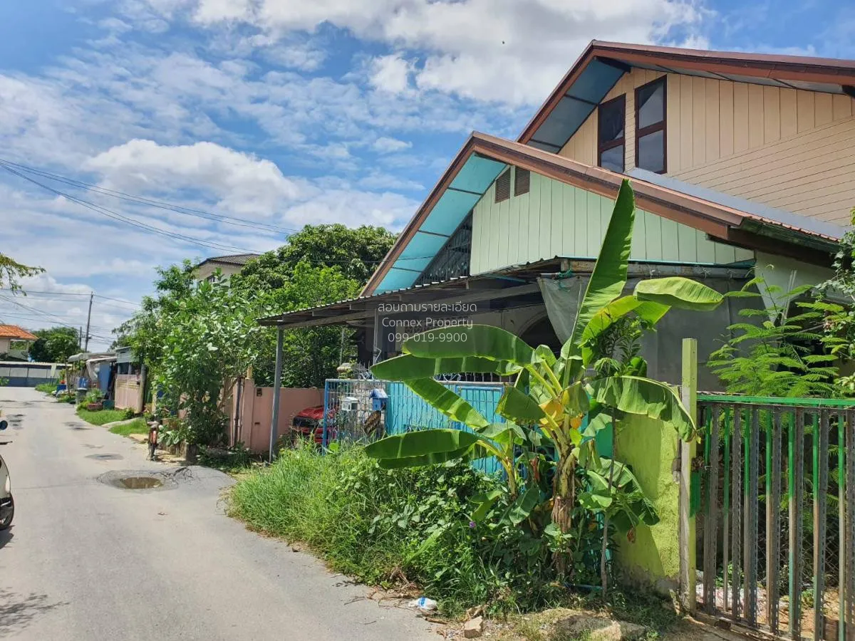 For Sale 2-storey detached house Soi Wat Lat Pla Duk, Bang Bua Th 2