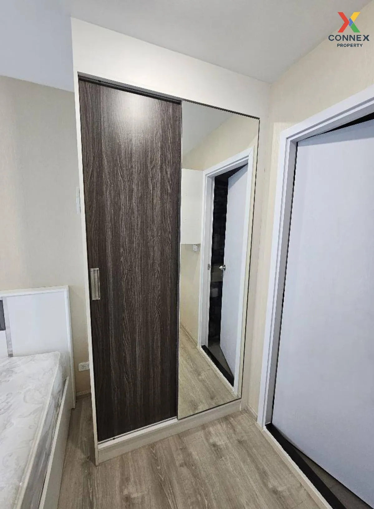 ขายคอนโด  ชีวาทัย เพชรเกษม 27 BTS-บางหว้า บางหว้า เขต ภาษีเจริญ ก