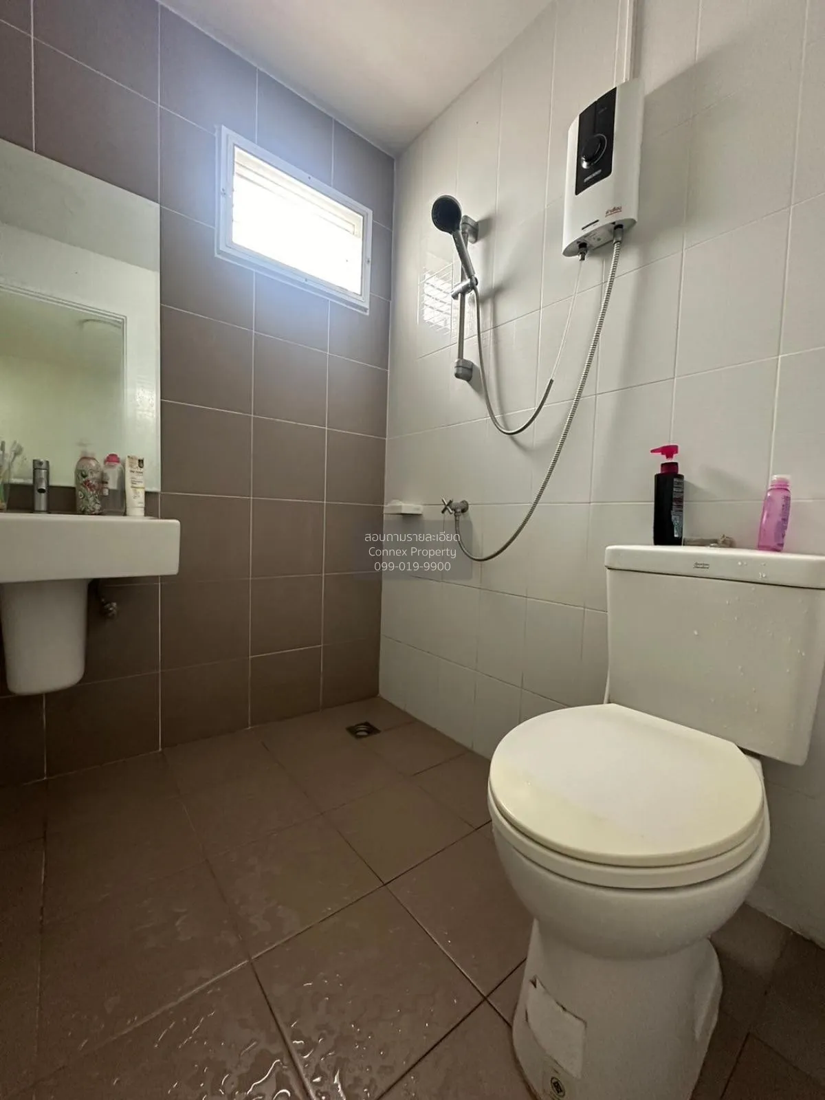 For Sale Townhouse/Townhome  , BAAN PRUKSA 86/2 LADKRABANG – SUVA