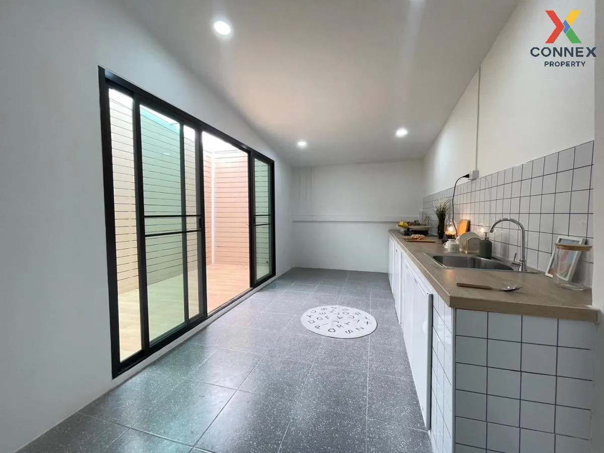 For Sale Townhome Nawamin 111 , newly renovated , Khlong Kum , Bu