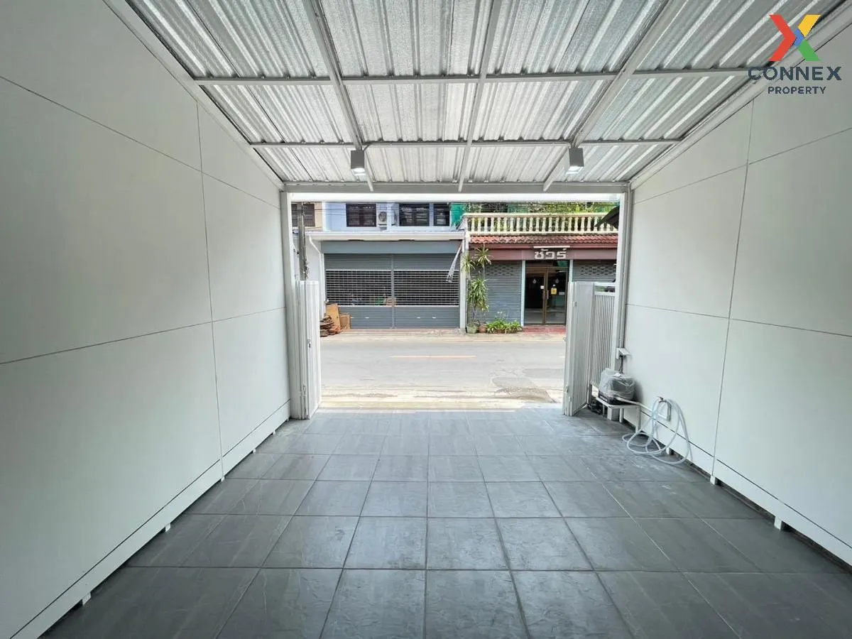 For Sale Townhome Nawamin 111 , newly renovated , Khlong Kum , Bu 3