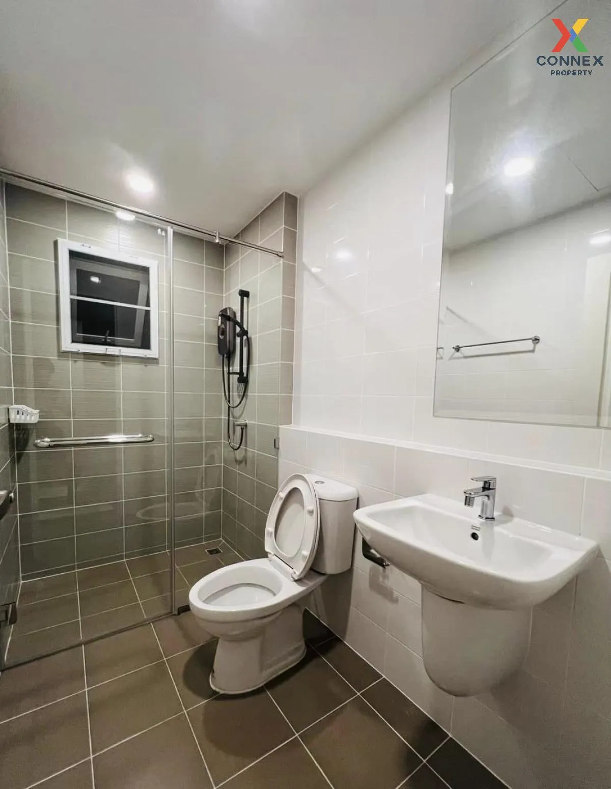 เช่าบ้าน  เซนโทร พระราม 9 - กรุงเทพกรีฑา คลองสองต้นนุ่น เขต ลาดกร