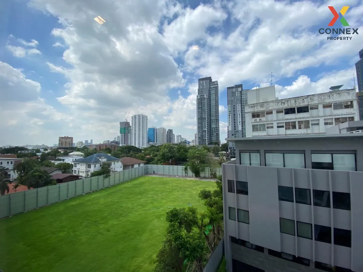 เช่าคอนโด  เอช คิว ทองหล่อ BTS-ทองหล่อ คลองตันเหนือ เขต วัฒนา กรุ 4