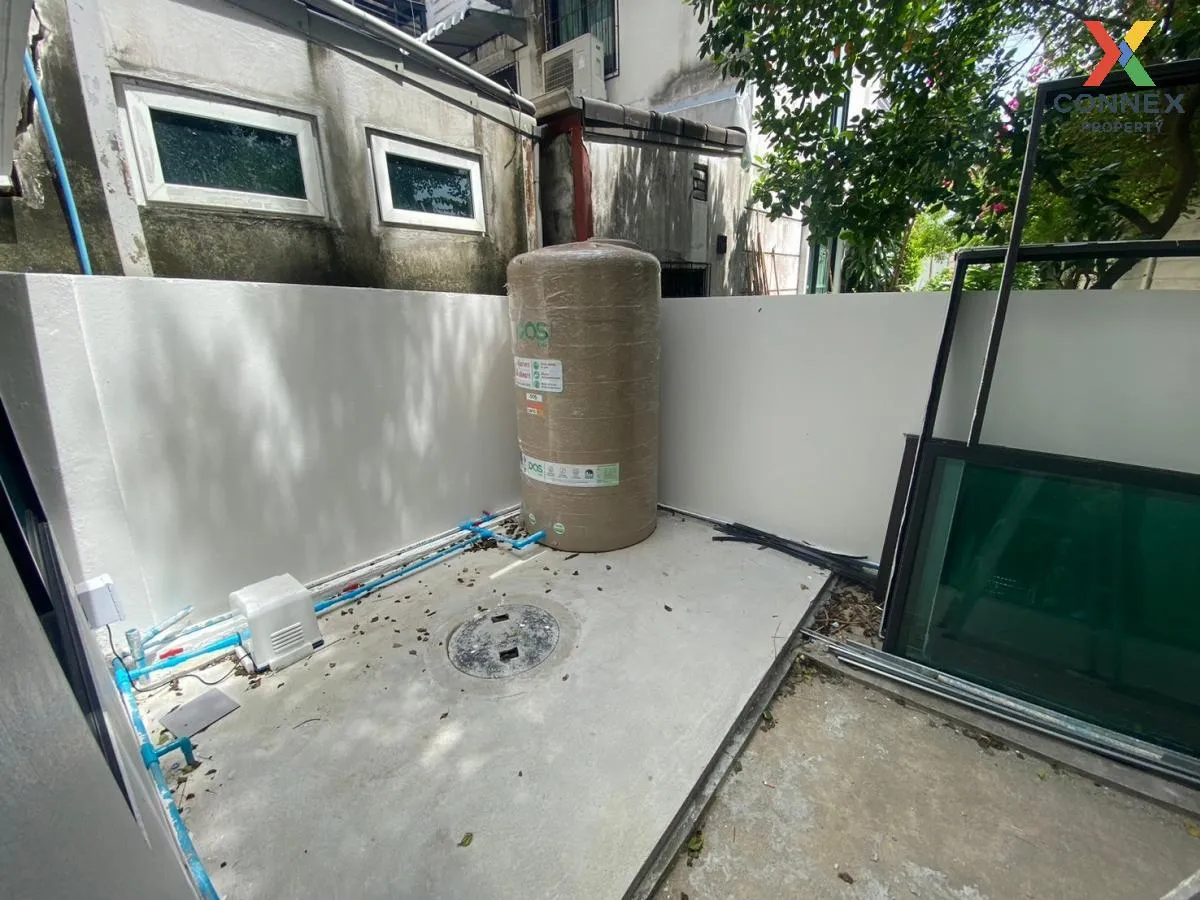 For Sale Townhouse/Townhome  , AREEYA MANDARINA SUKHUMVIT 77 , Su