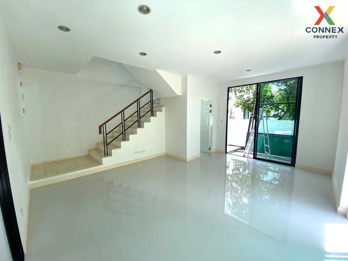 For Sale Townhouse/Townhome  , AREEYA MANDARINA SUKHUMVIT 77 , Su 3