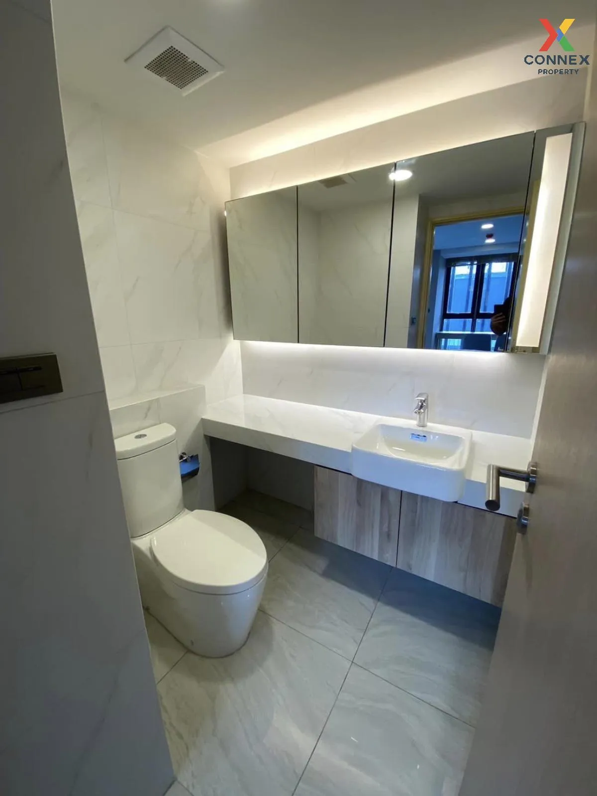 ขายคอนโด  วาลเด้น อโศก MRT-สุขุมวิท คลองเตยเหนือ เขต วัฒนา กรุงเท