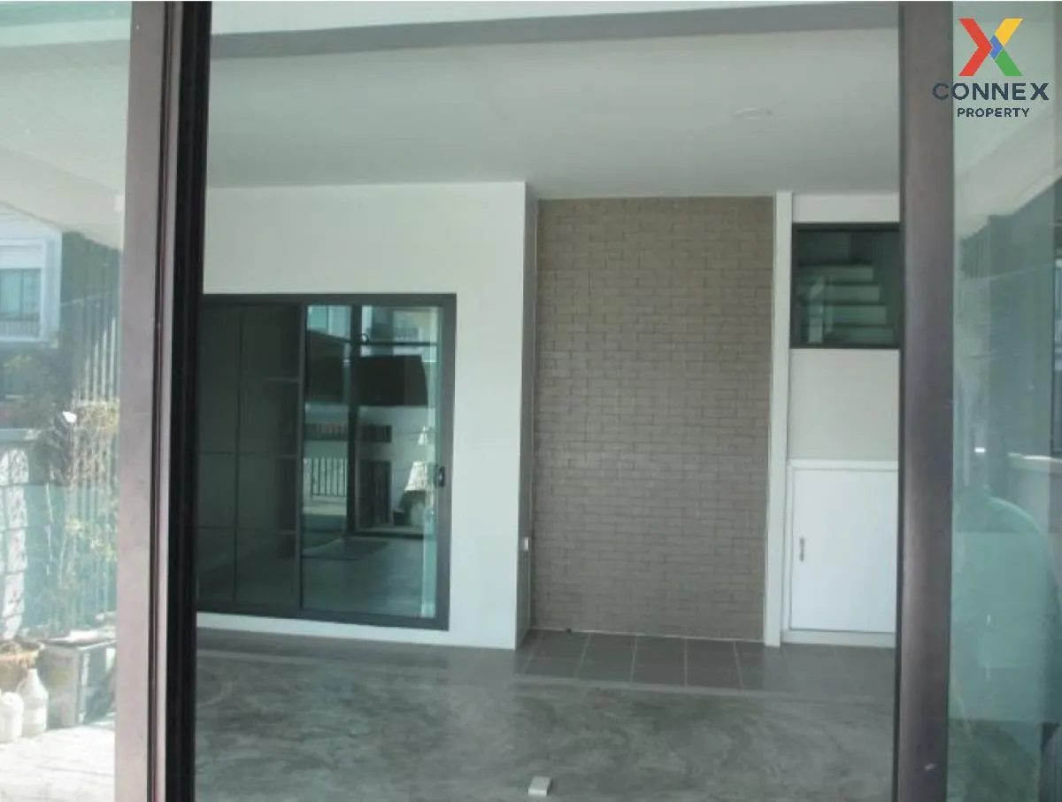 For Sale Townhouse/Townhome  , Britannia Wongwaen - Hathairat , B 3