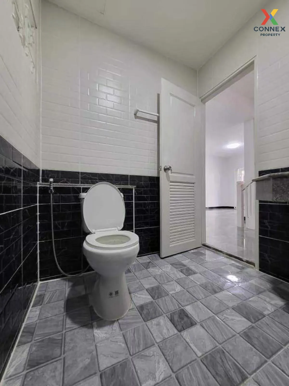 For Sale Townhouse/Townhome  , Discovery Place , Lam Phak Kut , T