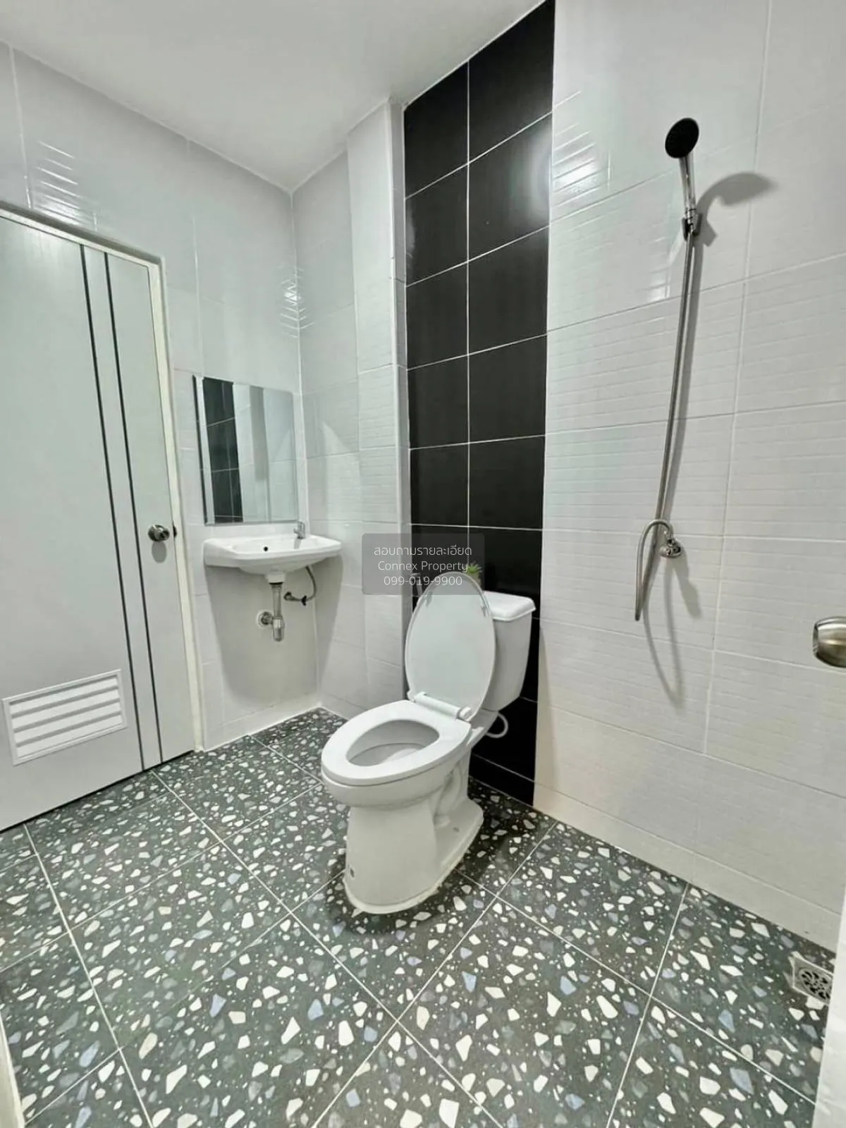 ขายทาวน์เฮ้าส์/ทาวน์โฮม  บ้าน ณ นนท์ รีโนเวทใหม่ บางรักพัฒนา บางบ