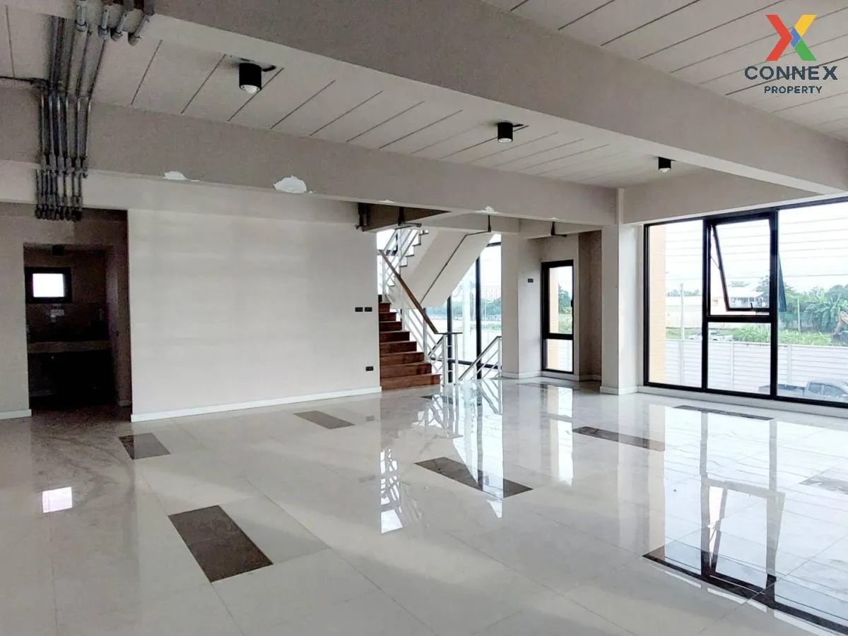 For Sale Homeoffice , The Studio 7 , wide frontage , Bueng Kham P