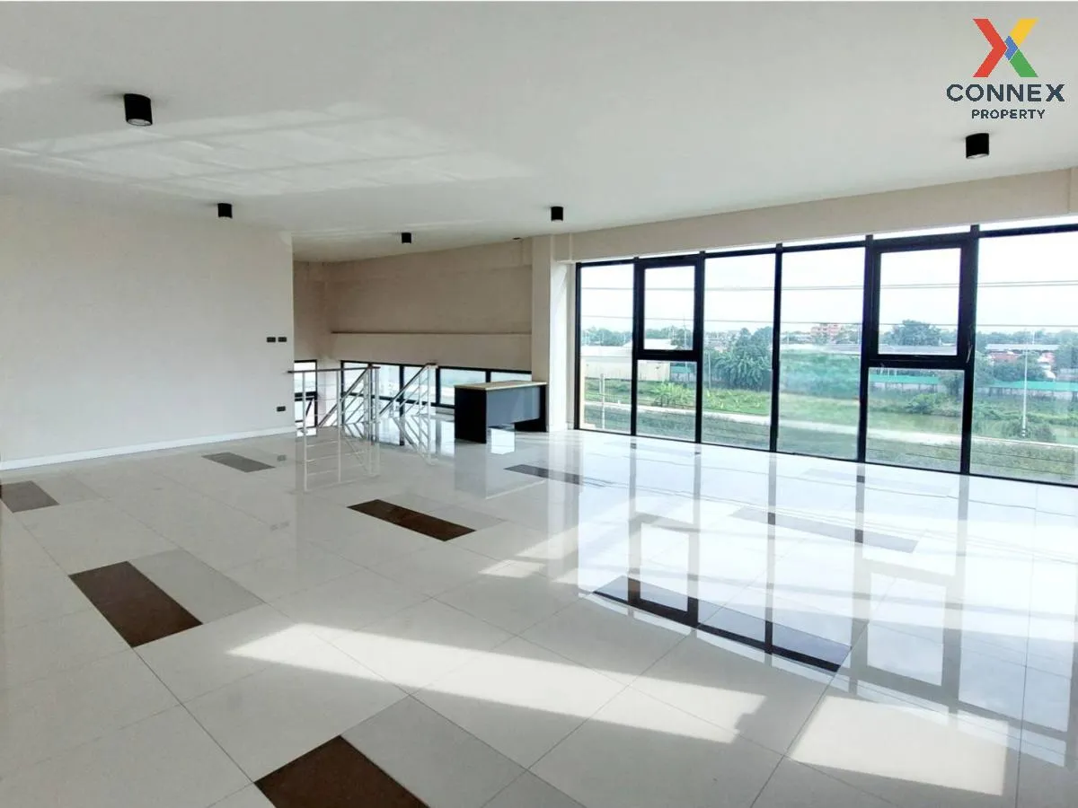 For Sale Homeoffice , The Studio 7 , wide frontage , Bueng Kham P