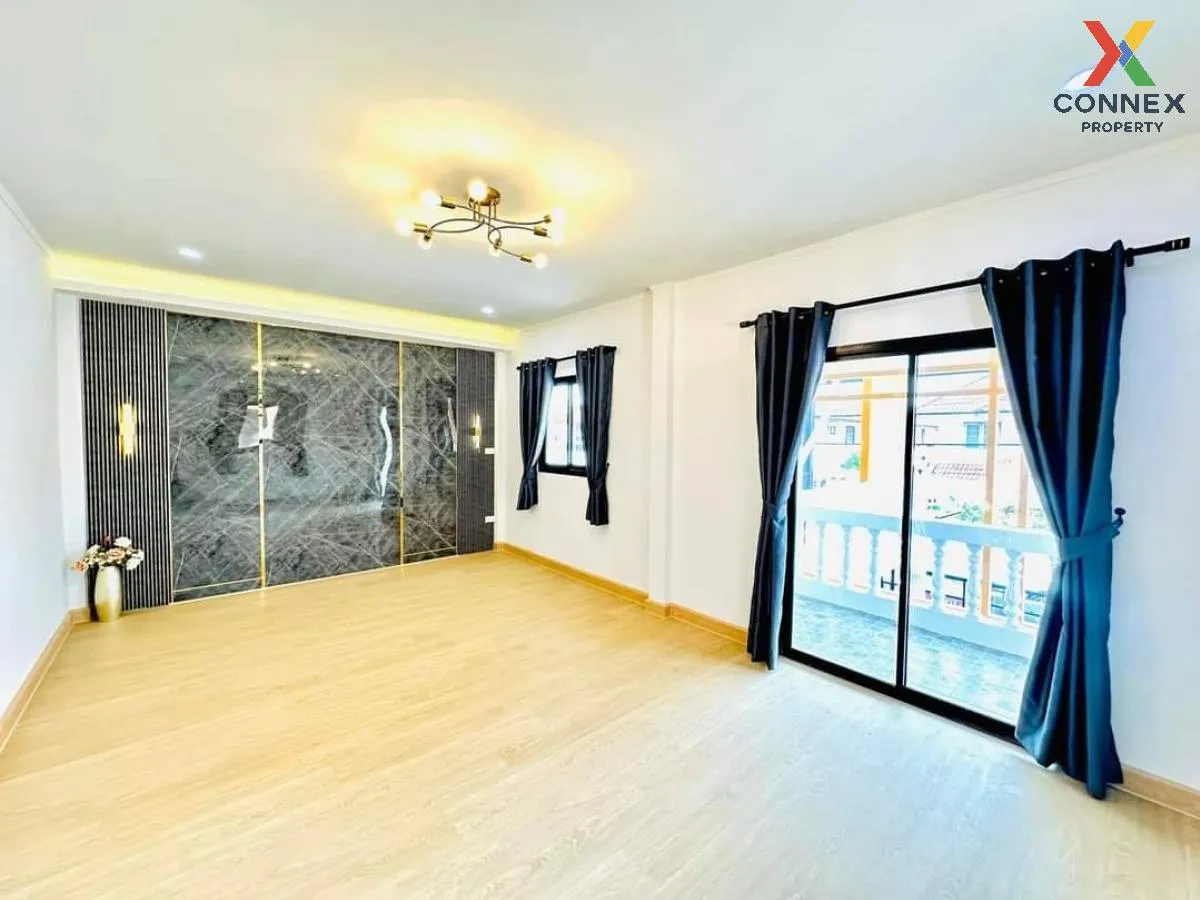 ขายทาวน์เฮ้าส์/ทาวน์โฮม  ดอนเมือง วิลล่า 2 รีโนเวทใหม่ คลองถนน เข