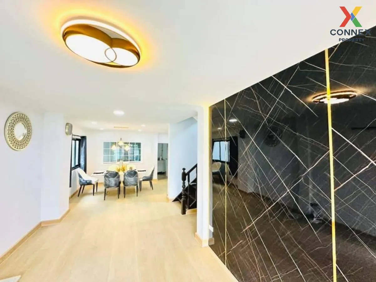 ขายทาวน์เฮ้าส์/ทาวน์โฮม  ดอนเมือง วิลล่า 2 รีโนเวทใหม่ คลองถนน เข 4