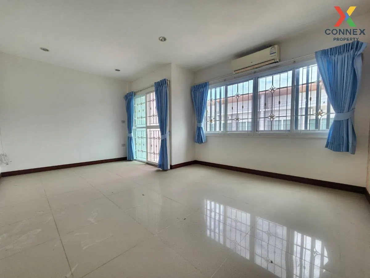 ขายทาวน์เฮ้าส์/ทาวน์โฮม  บ้านอุ่นไอรัก หนองไม้แดง-อมตะ หนองไม้แดง