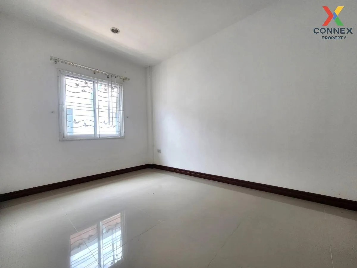 For Sale Townhouse/Townhome  , Baan Aun Ai Rak Nong Mai Daeng-Ama