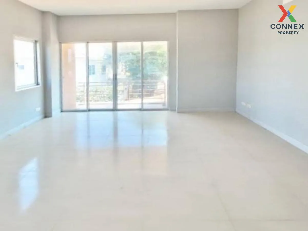 ขายทาวน์เฮ้าส์/ทาวน์โฮม  พนาสนธิ์ วิลล่า คลอง 4 ห้องมุม ลาดสวาย ล 4