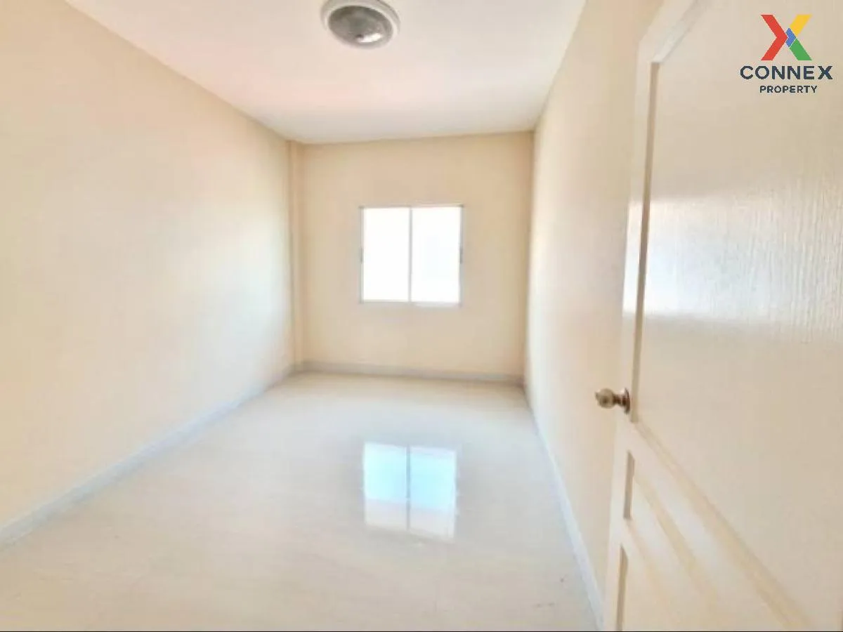 ขายทาวน์เฮ้าส์/ทาวน์โฮม  พนาสนธิ์ วิลล่า คลอง 4 ห้องมุม ลาดสวาย ล