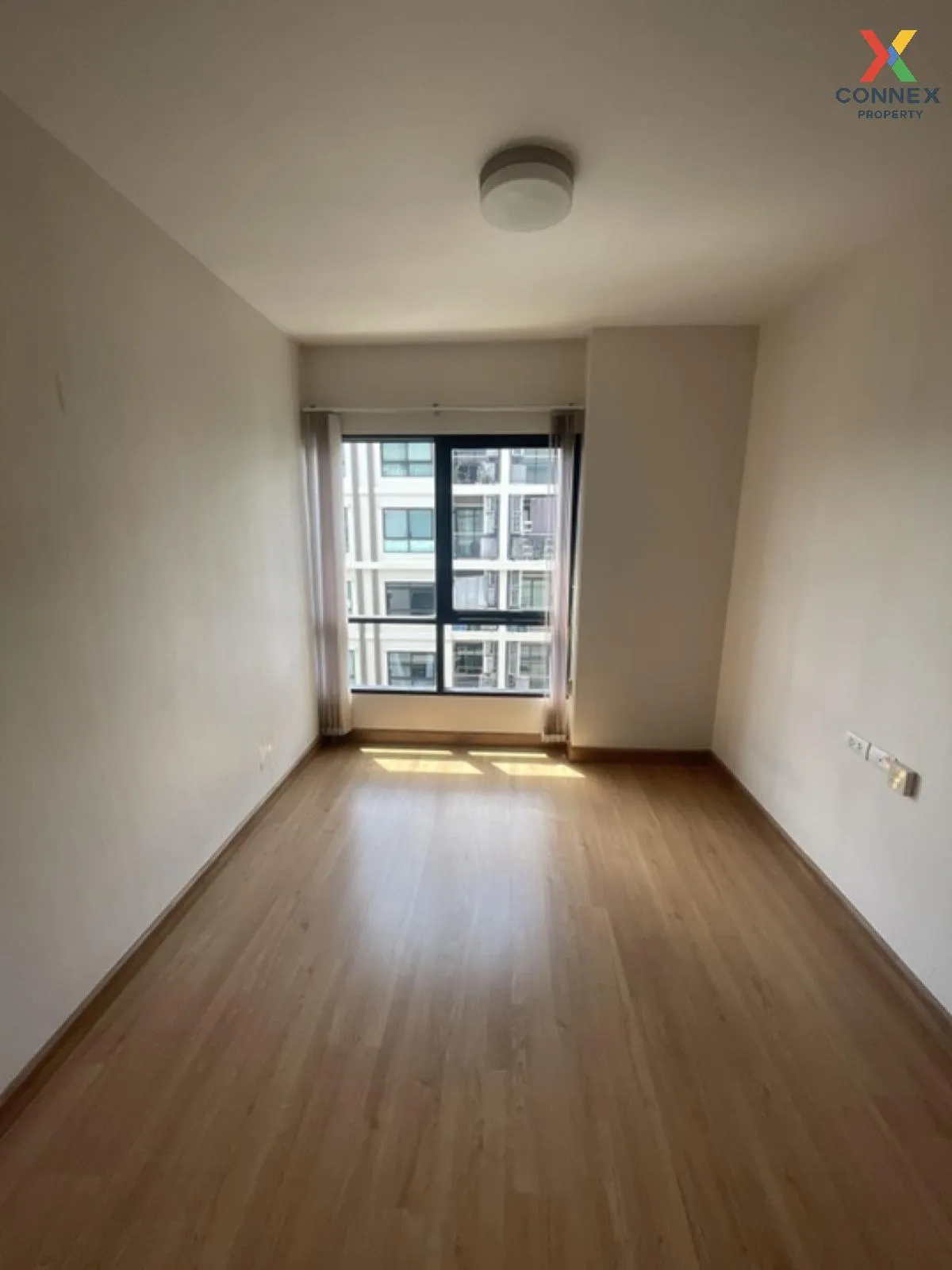 เช่าคอนโด  ศุภาลัย ซิตี้ รีสอร์ท สถานีแบริ่ง (สุขุมวิท 105) BTS-แ