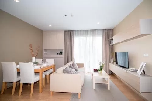 เช่าคอนโด  เอช คิว ทองหล่อ BTS-ทองหล่อ คลองตันเหนือ เขต วัฒนา กรุงเทพ CX-10163