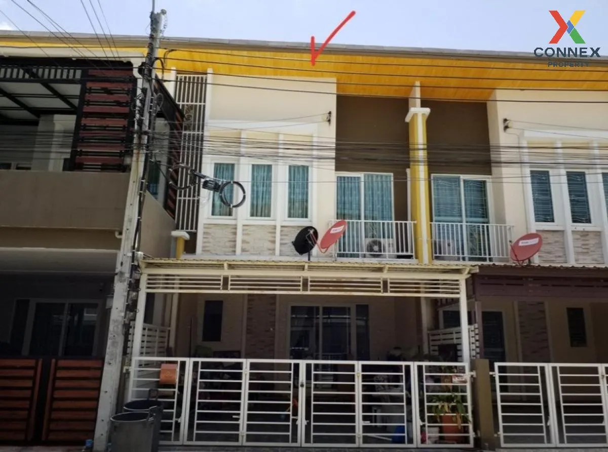 For Sale Townhouse/Townhome  , Gloden Town Watcharapol-Sukhapiban 1