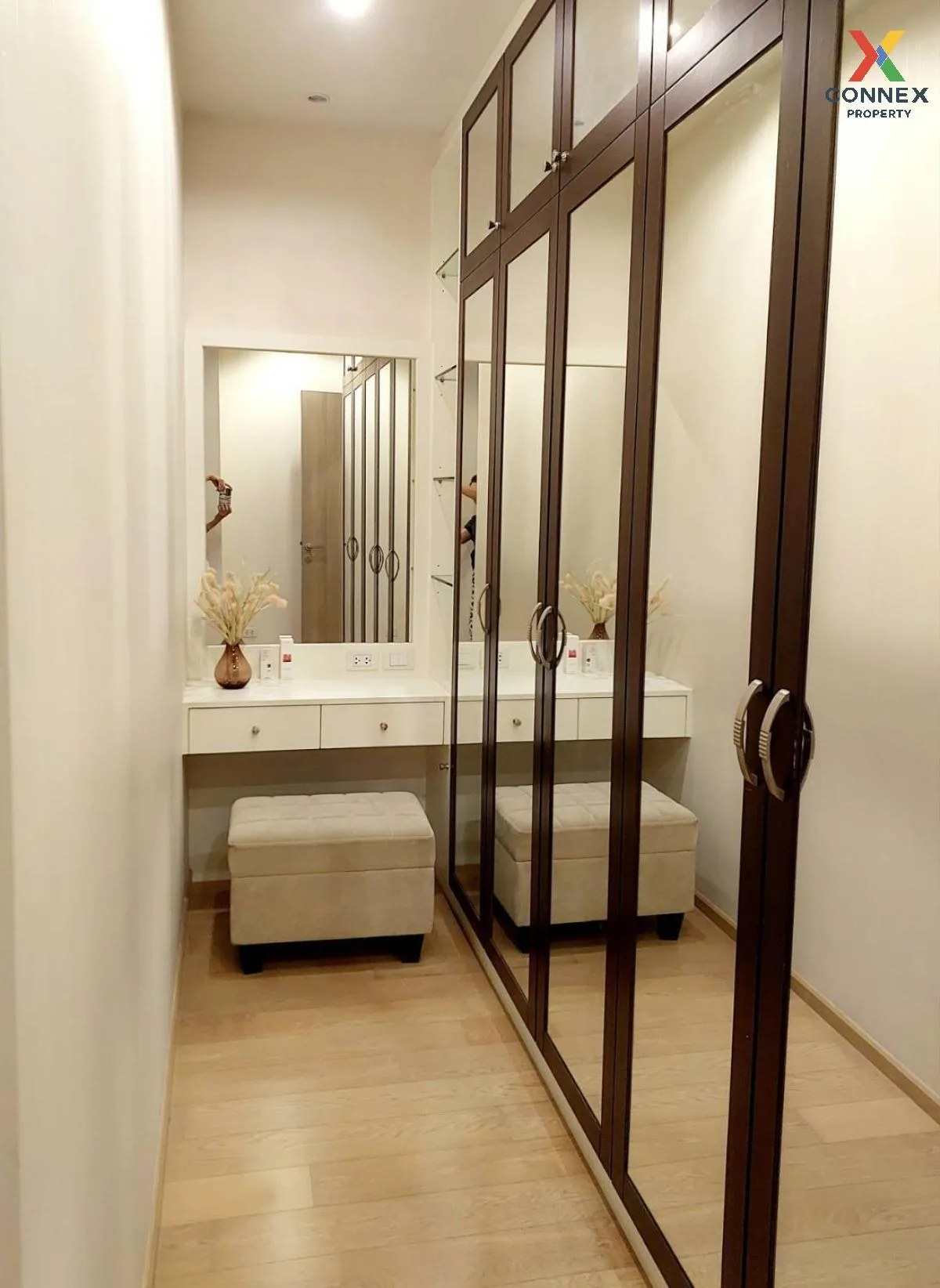 เช่าคอนโด  เอช คิว ทองหล่อ BTS-ทองหล่อ คลองตันเหนือ เขต วัฒนา กรุ