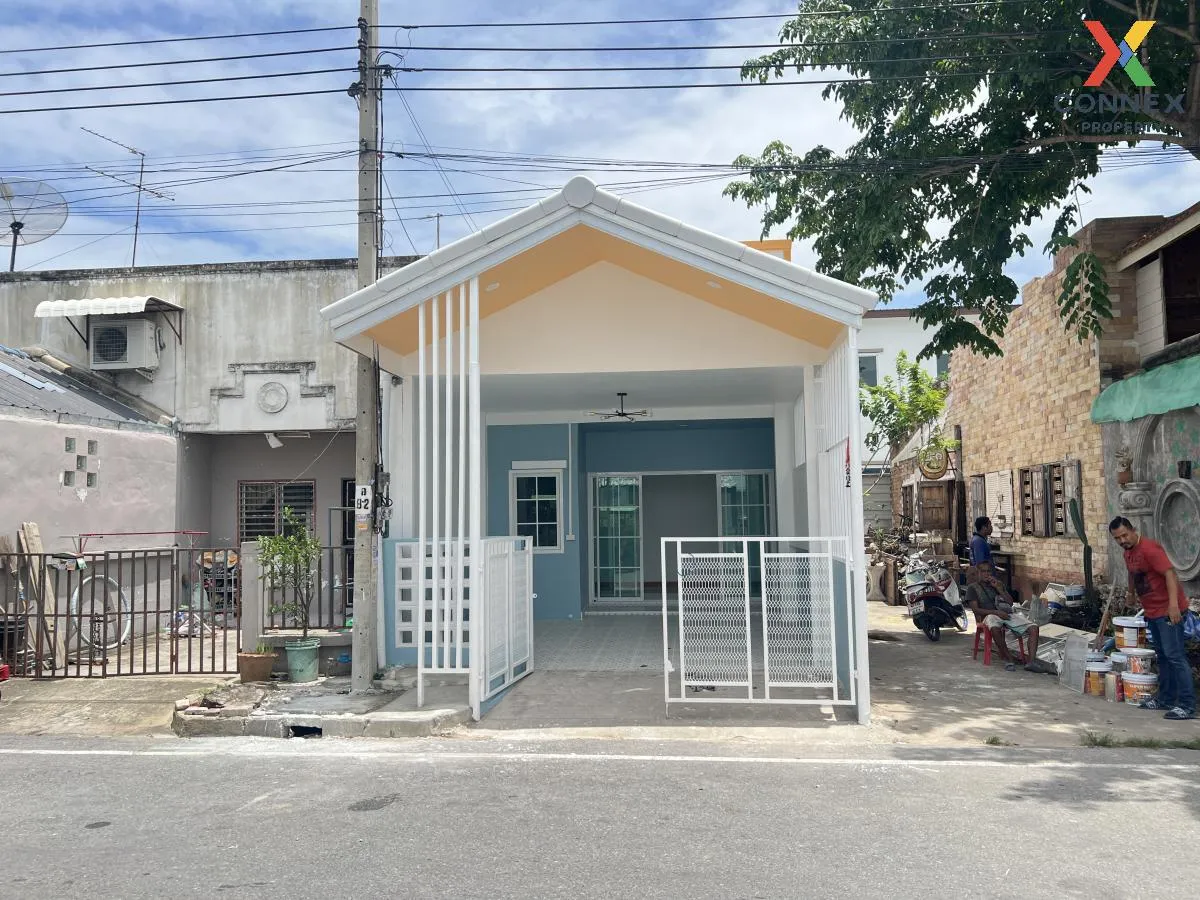 ขายทาวน์เฮ้าส์/ทาวน์โฮม  บ้านพิมลราช 3 ห้องมุม รีโนเวทใหม่ ไทรน้อ 1