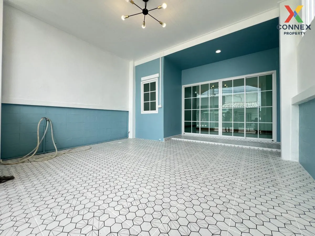 ขายทาวน์เฮ้าส์/ทาวน์โฮม  บ้านพิมลราช 3 ห้องมุม รีโนเวทใหม่ ไทรน้อ