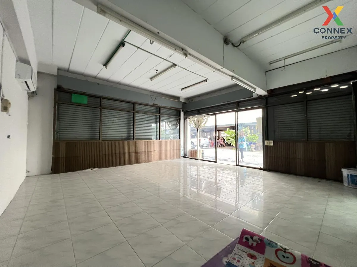 For Sale Condo ,  Rungsap Condotown , wide frontage , Khlong Than