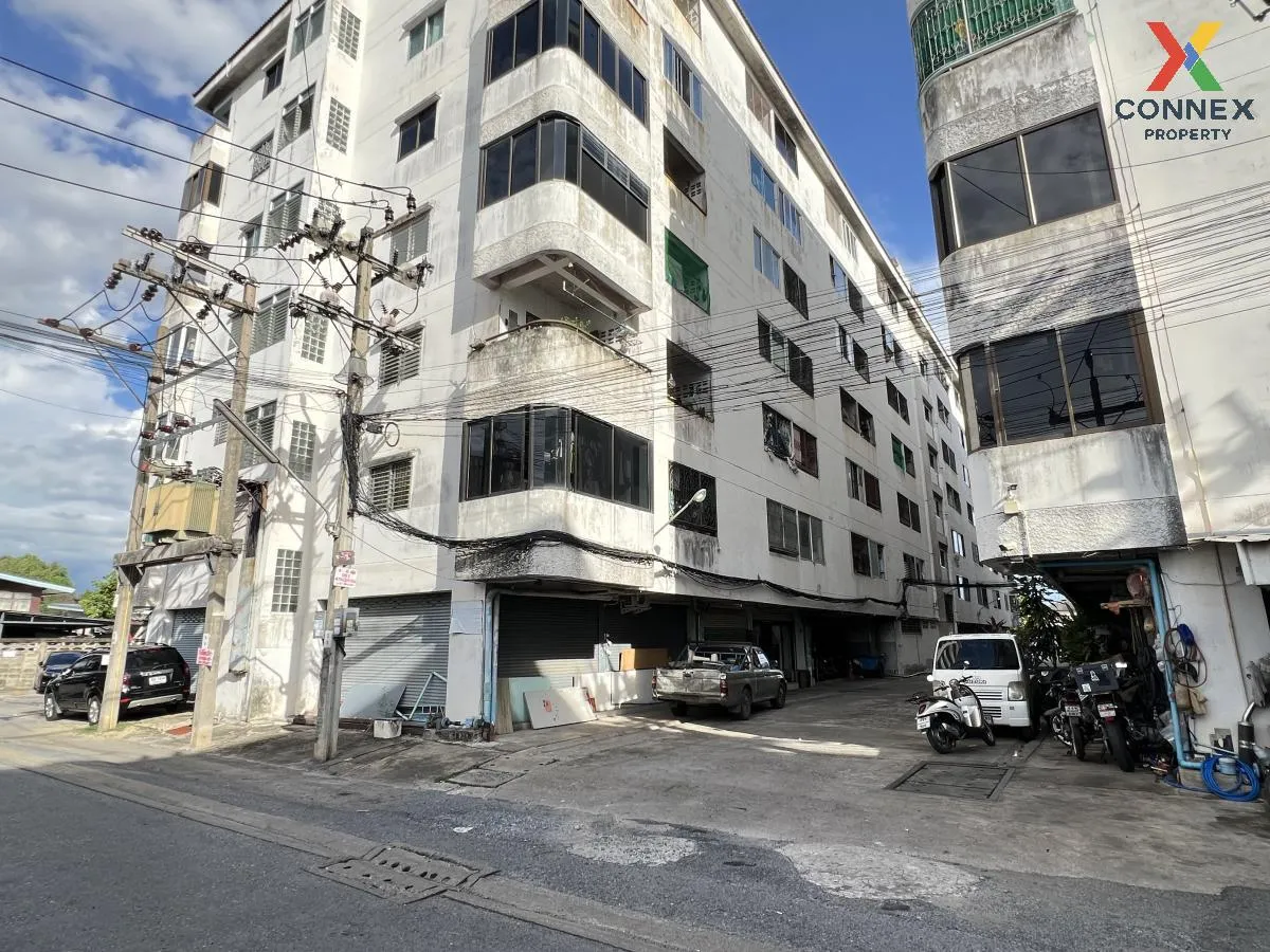 For Sale Condo ,  Rungsap Condotown , wide frontage , Khlong Than