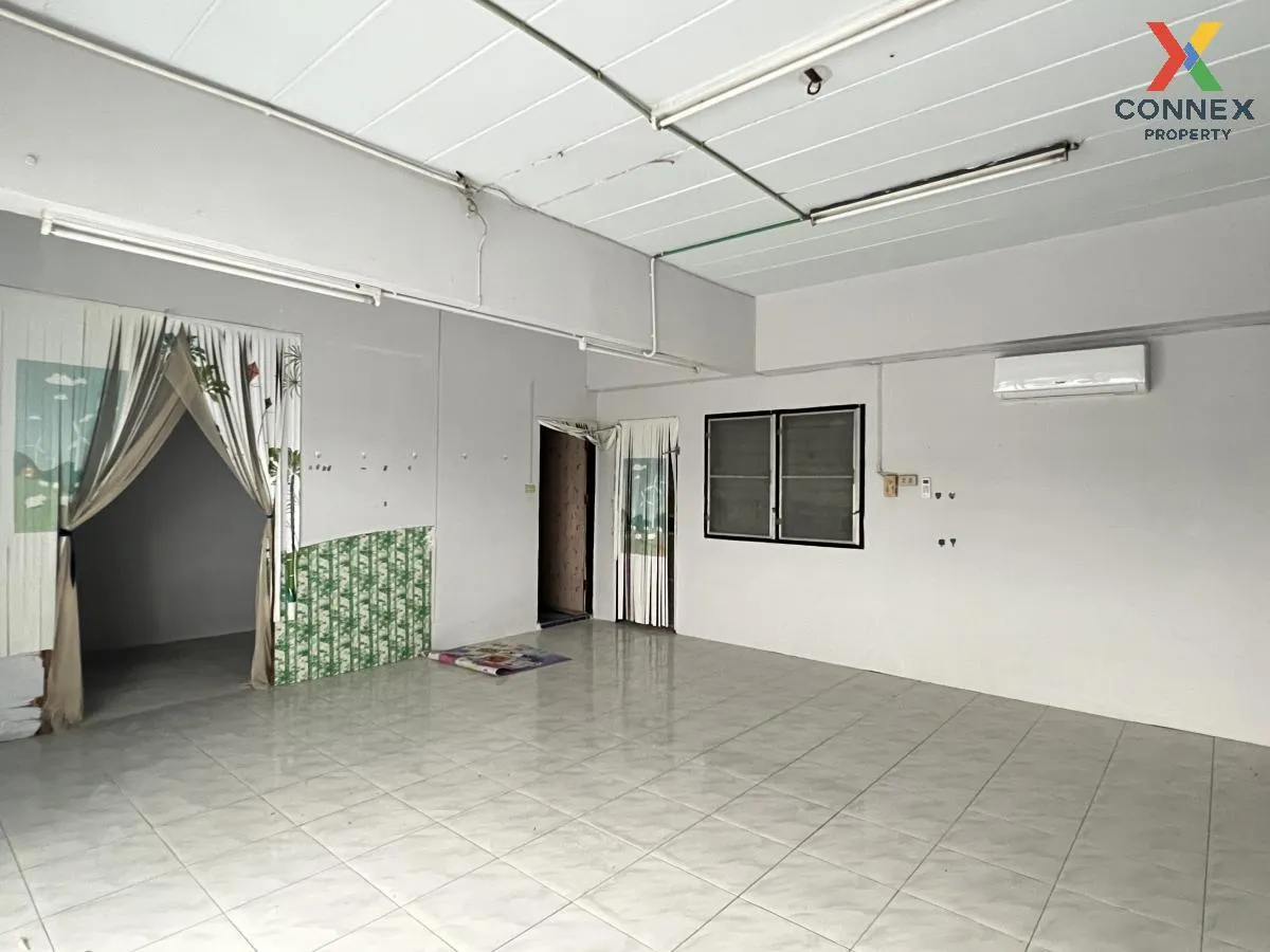 For Sale Condo ,  Rungsap Condotown , wide frontage , Khlong Than